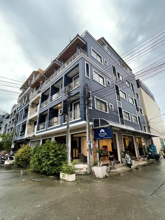 Hill View Hotell 3*
